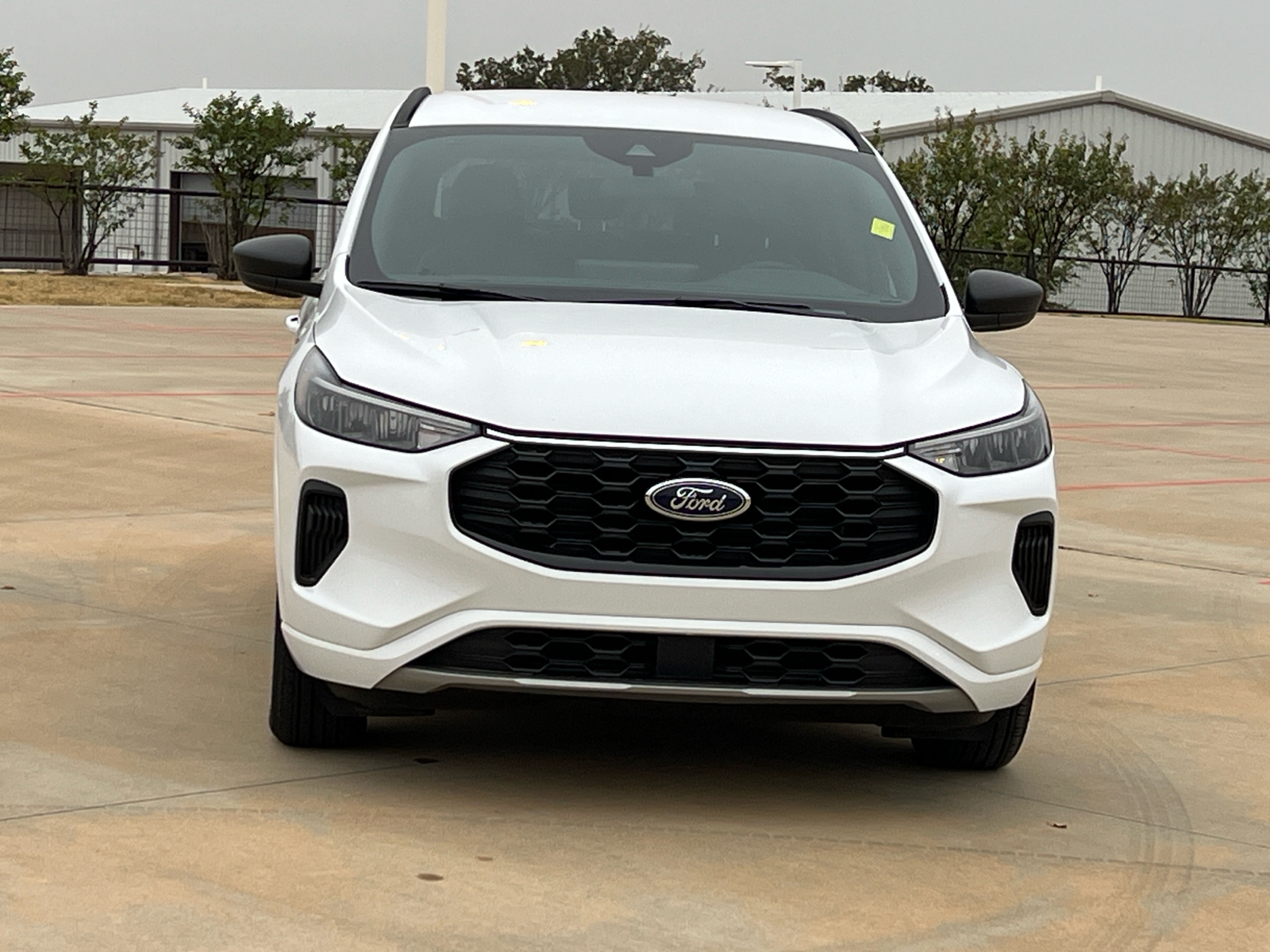 2023 Ford Escape ST-Line 2