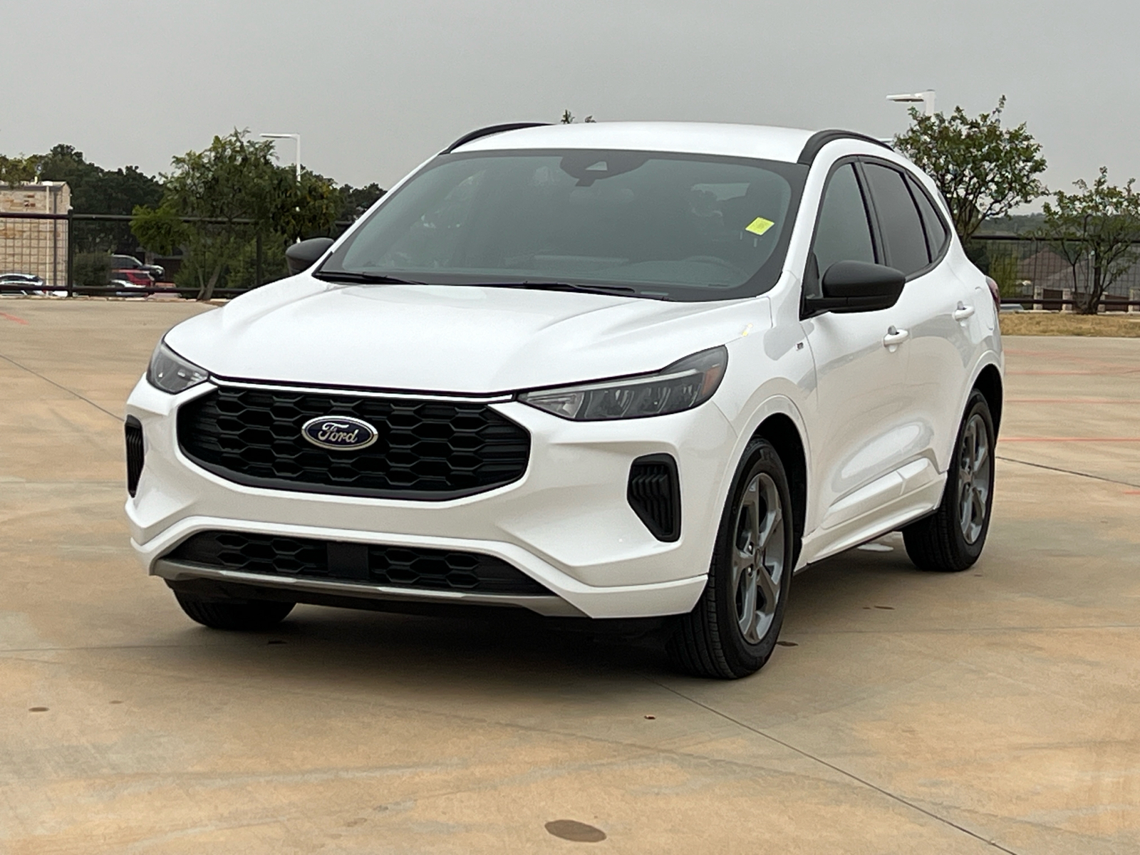 2023 Ford Escape ST-Line 3