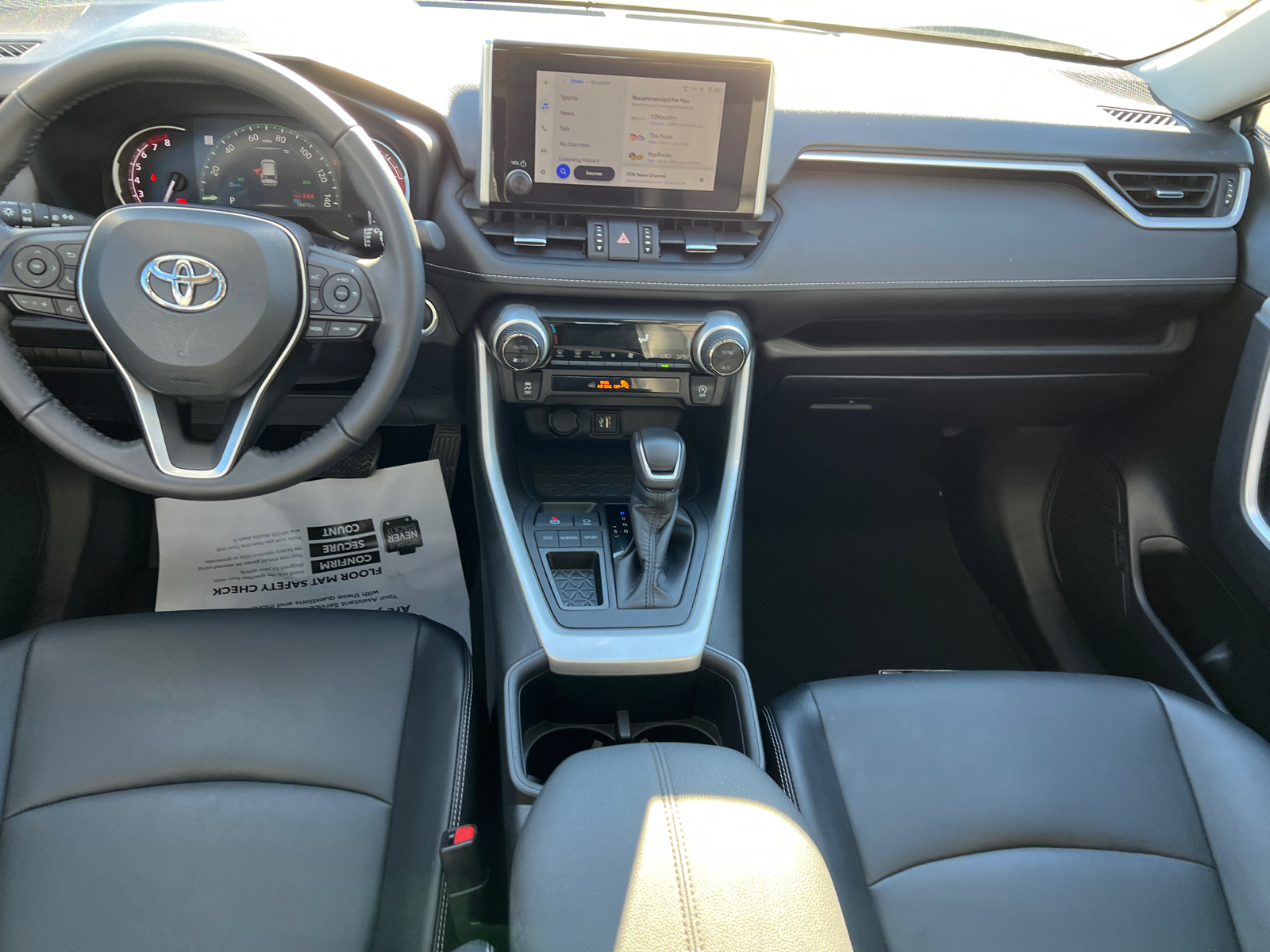 2023 Toyota RAV4 XLE Premium 15