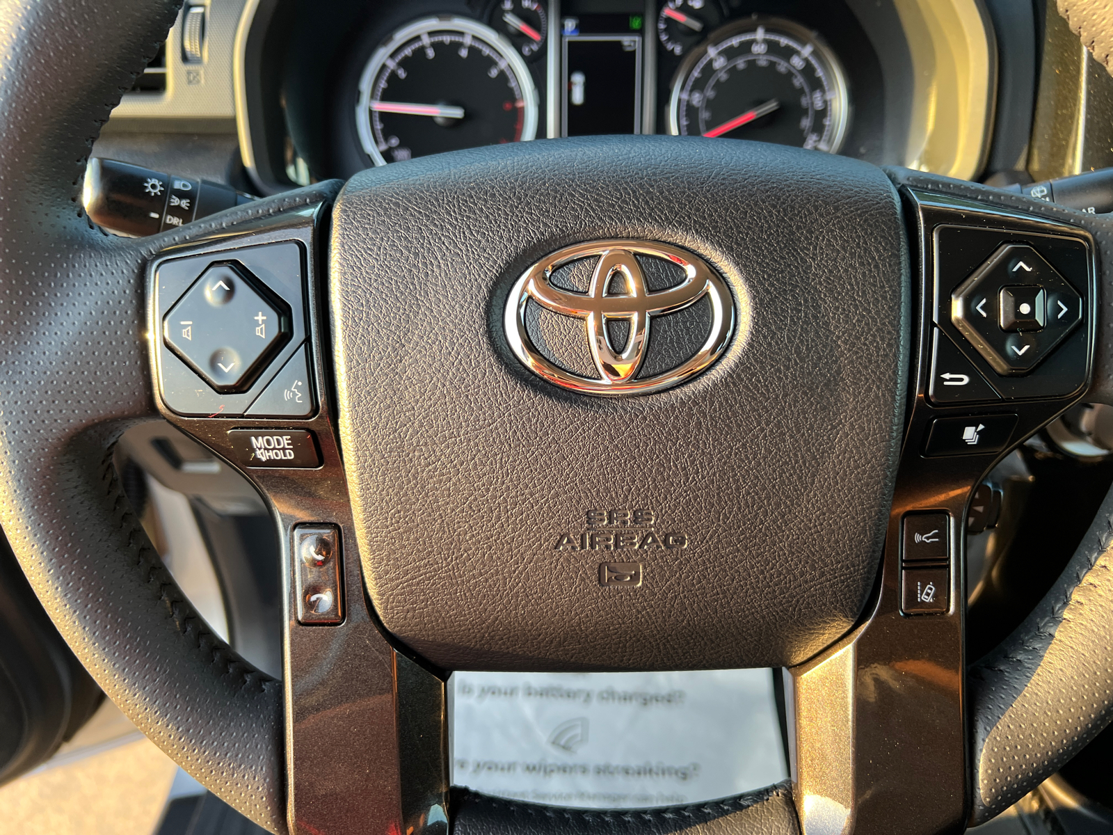 2024 Toyota 4Runner TRD Off-Road 31