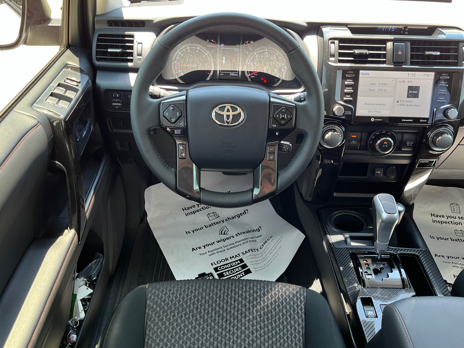 2024 Toyota 4Runner TRD Off-Road 17