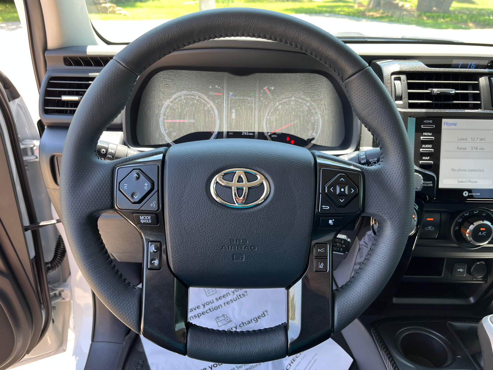 2024 Toyota 4Runner TRD Off-Road 29