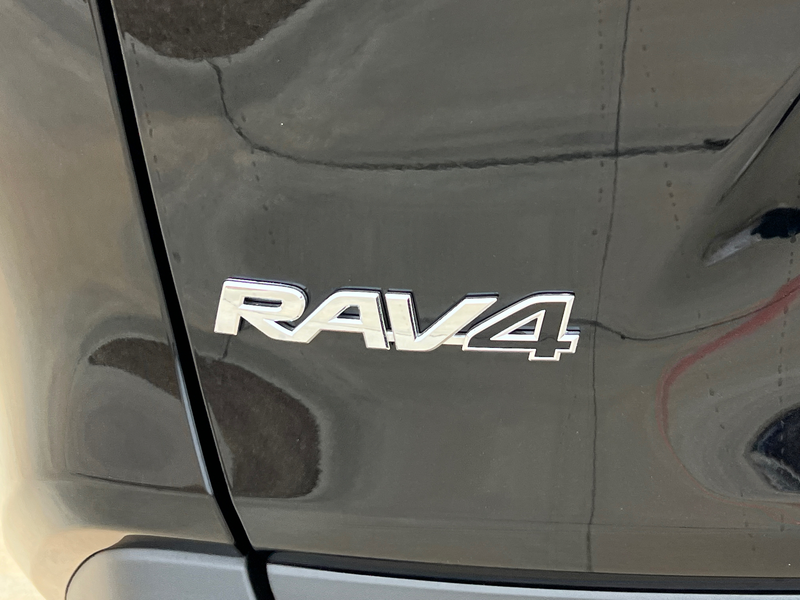 2024 Toyota RAV4 Hybrid Limited 8