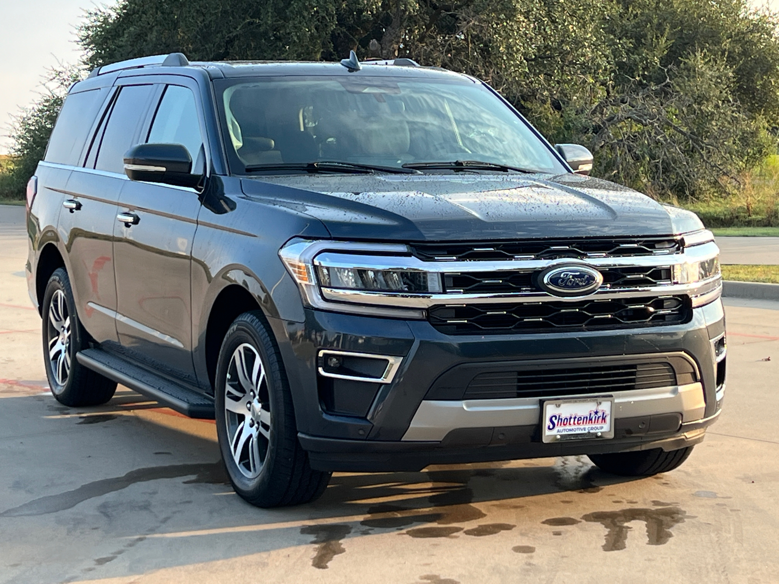 2024 Ford Expedition Limited 3