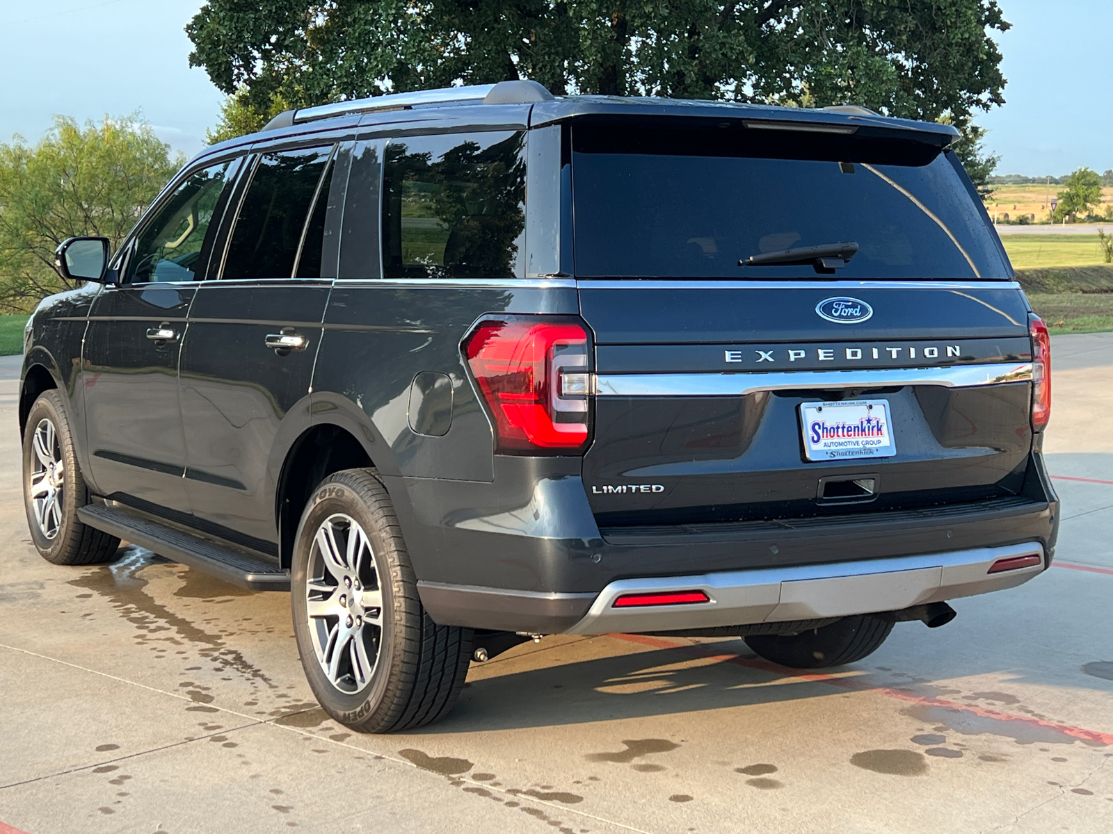 2024 Ford Expedition Limited 6