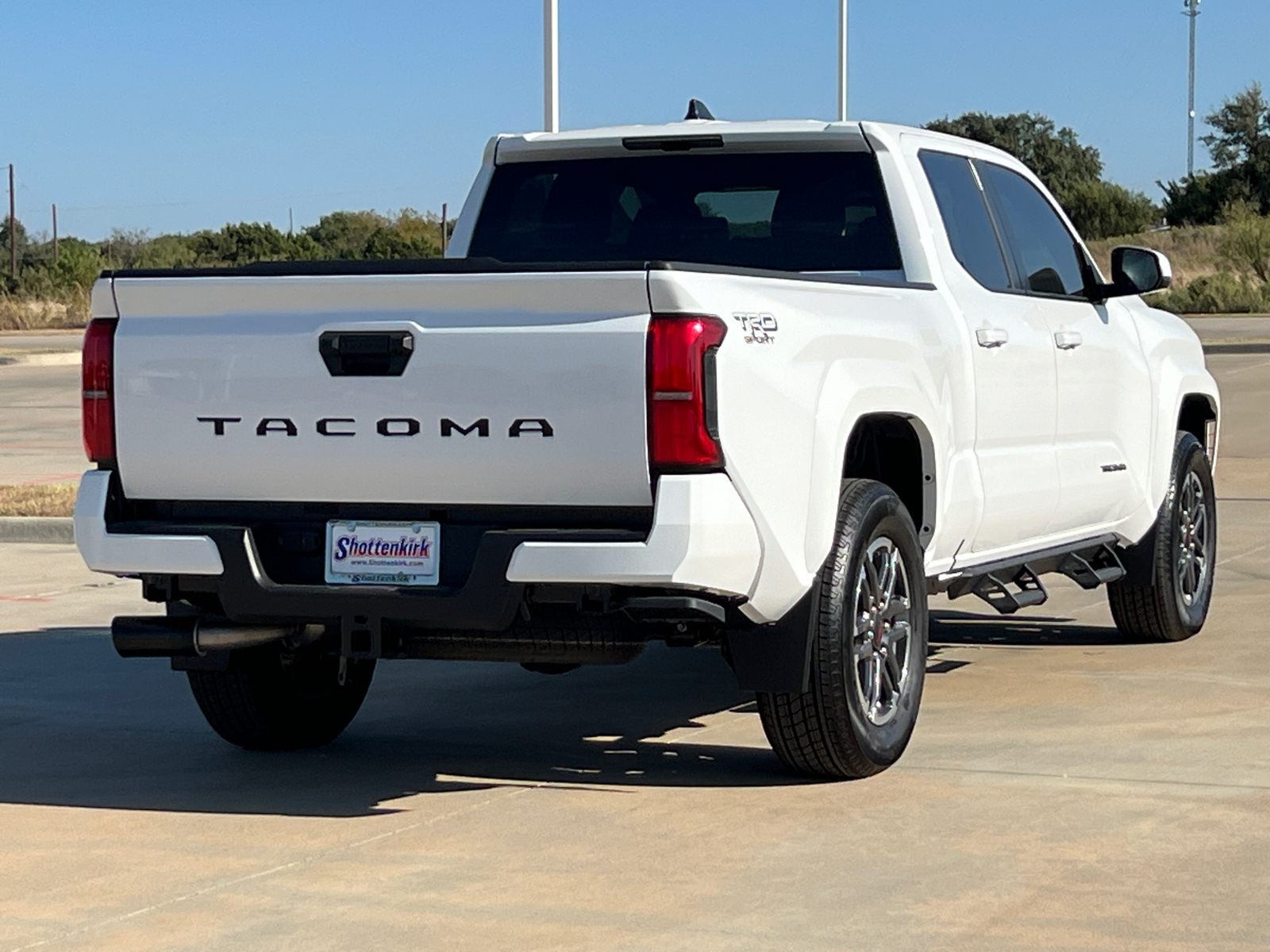 2024 Toyota Tacoma TRD Sport 8