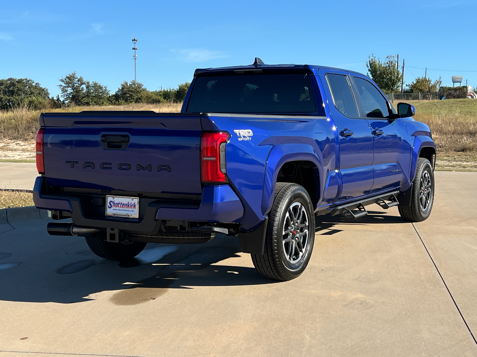 2024 Toyota Tacoma TRD Sport 6