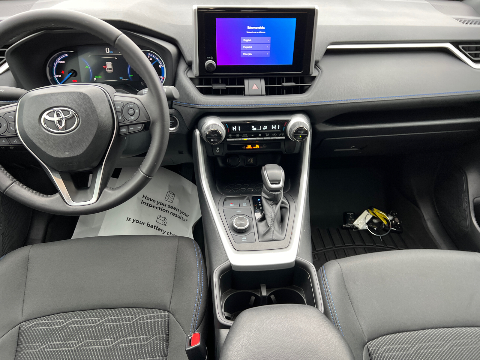 2024 Toyota RAV4 Hybrid SE 15