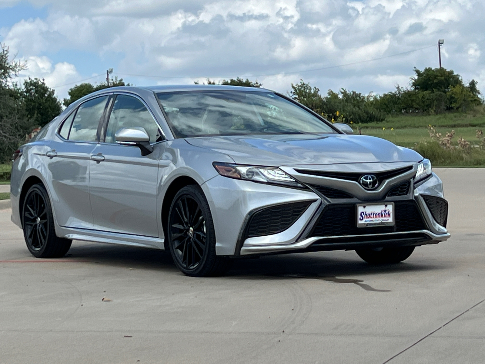 2024 Toyota Camry XSE 3