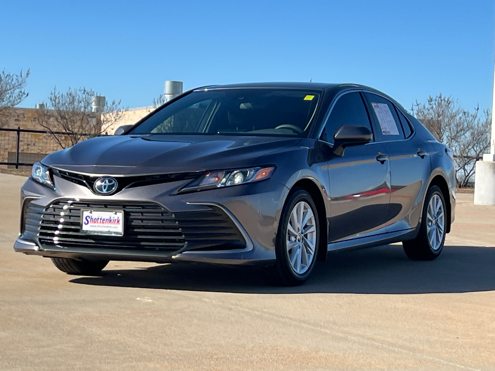 2024 Toyota Camry LE 3