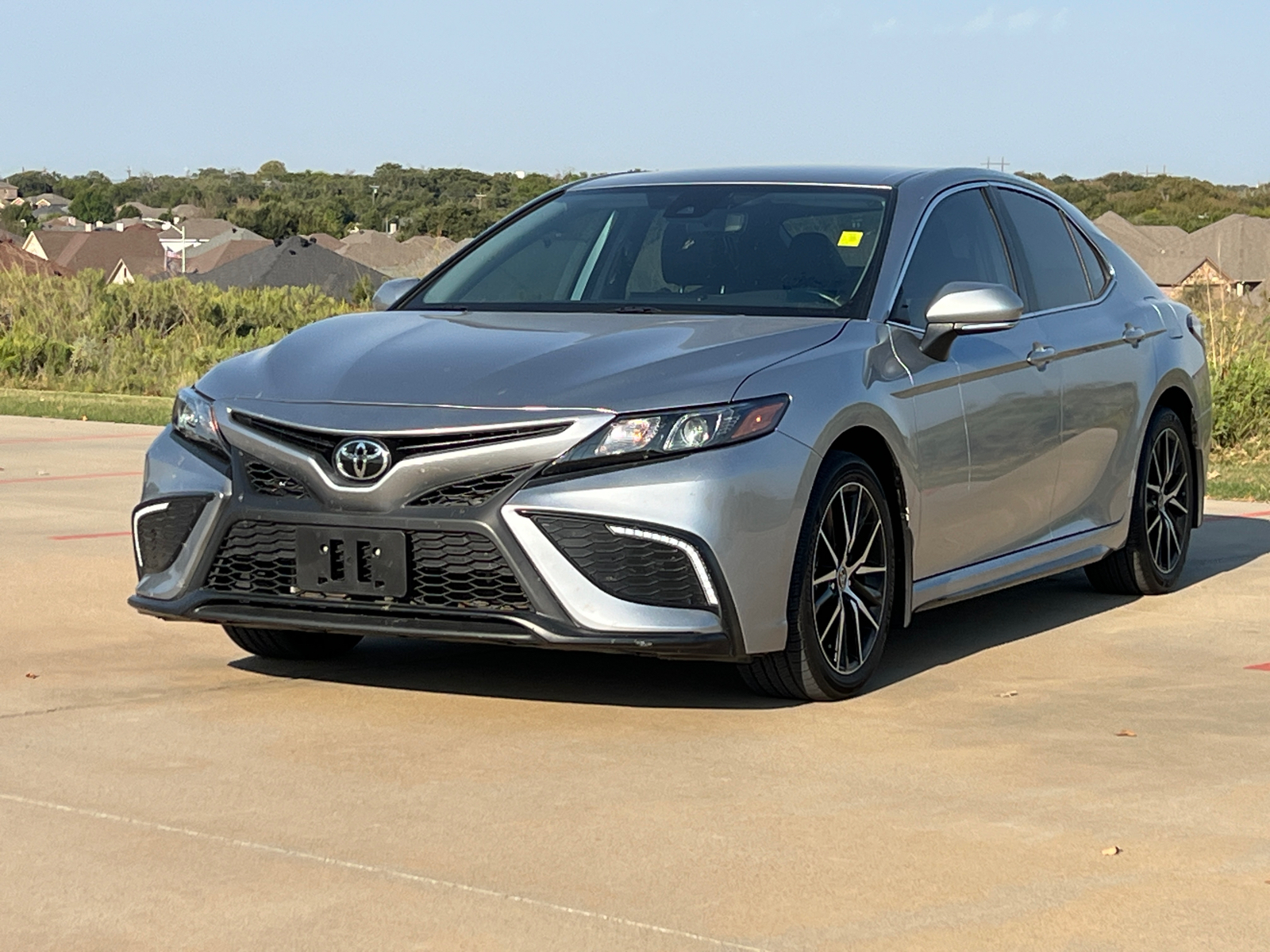 2024 Toyota Camry SE 3