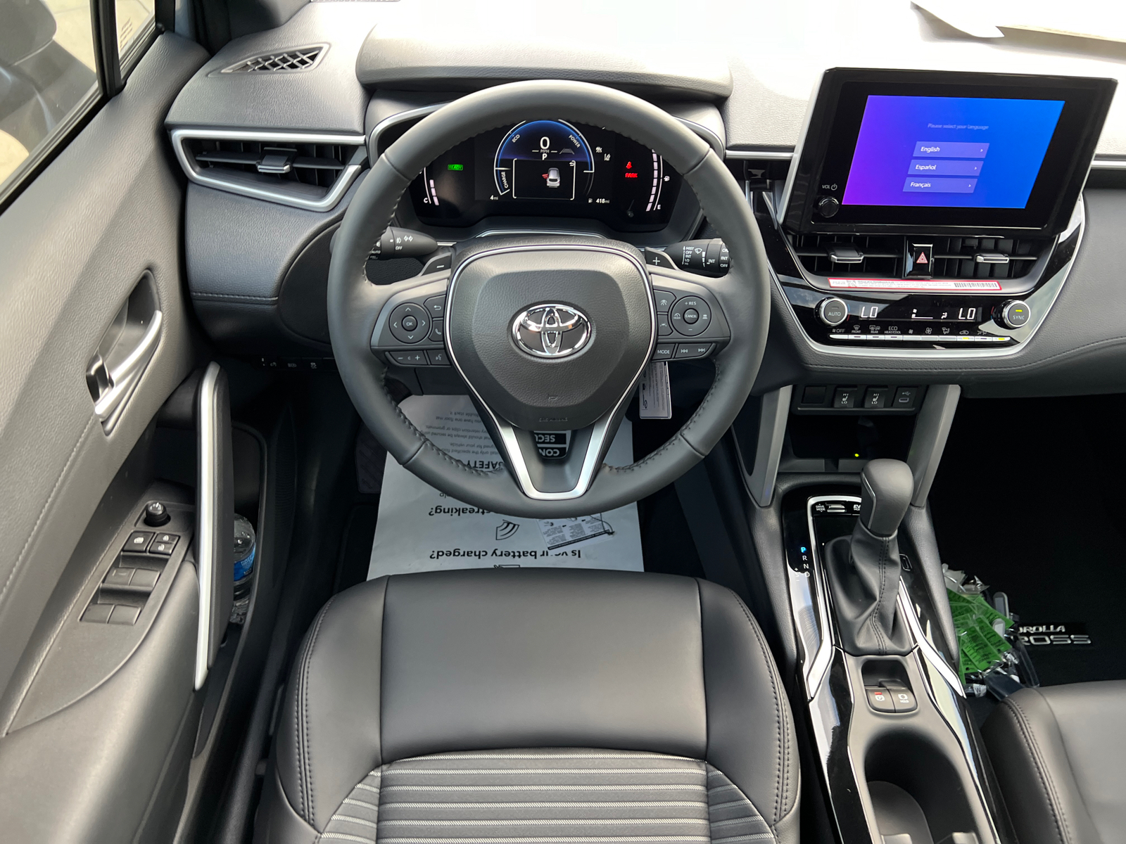 2024 Toyota Corolla Cross Hybrid XSE 16