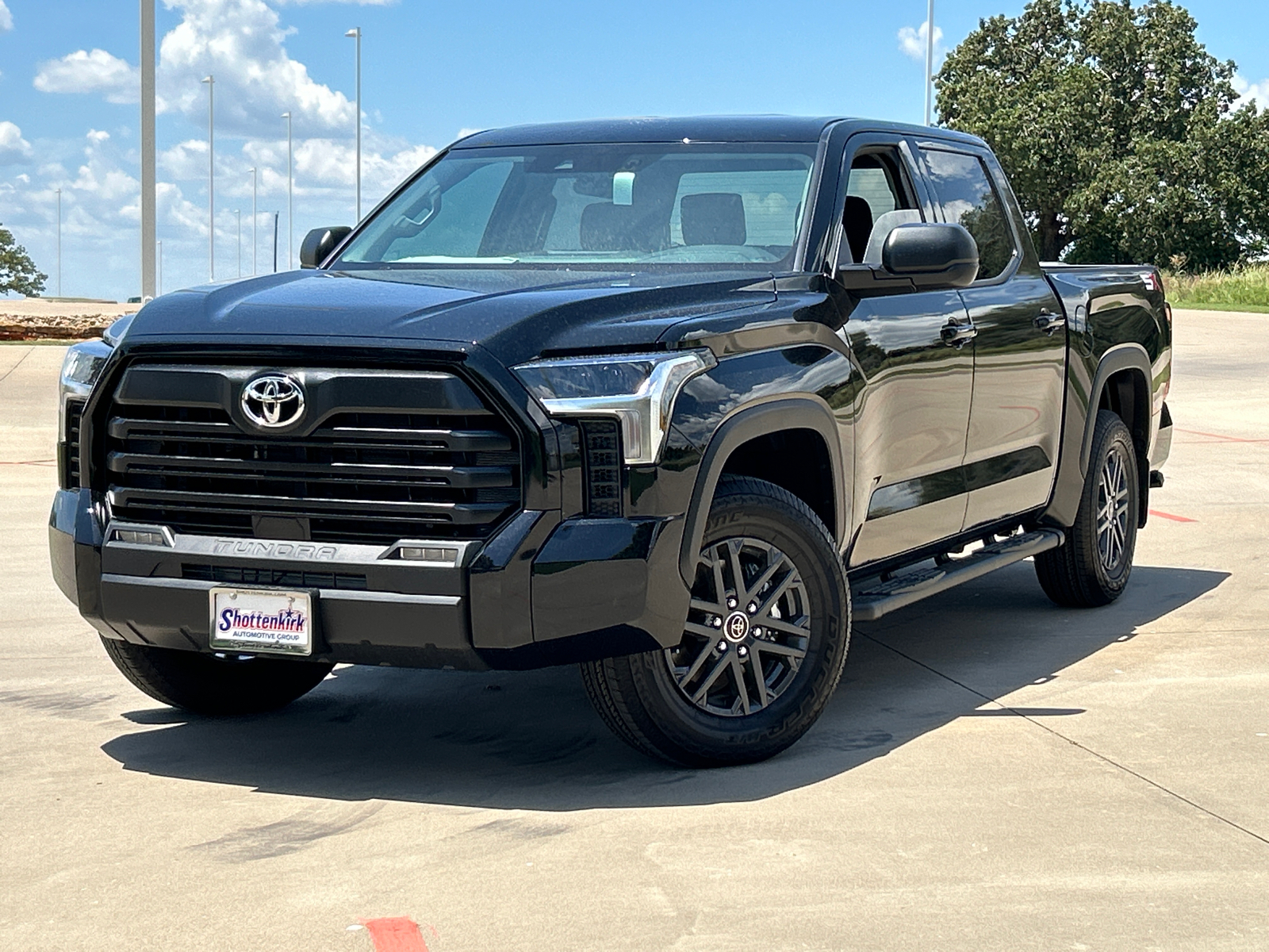 2024 Toyota Tundra SR5 2