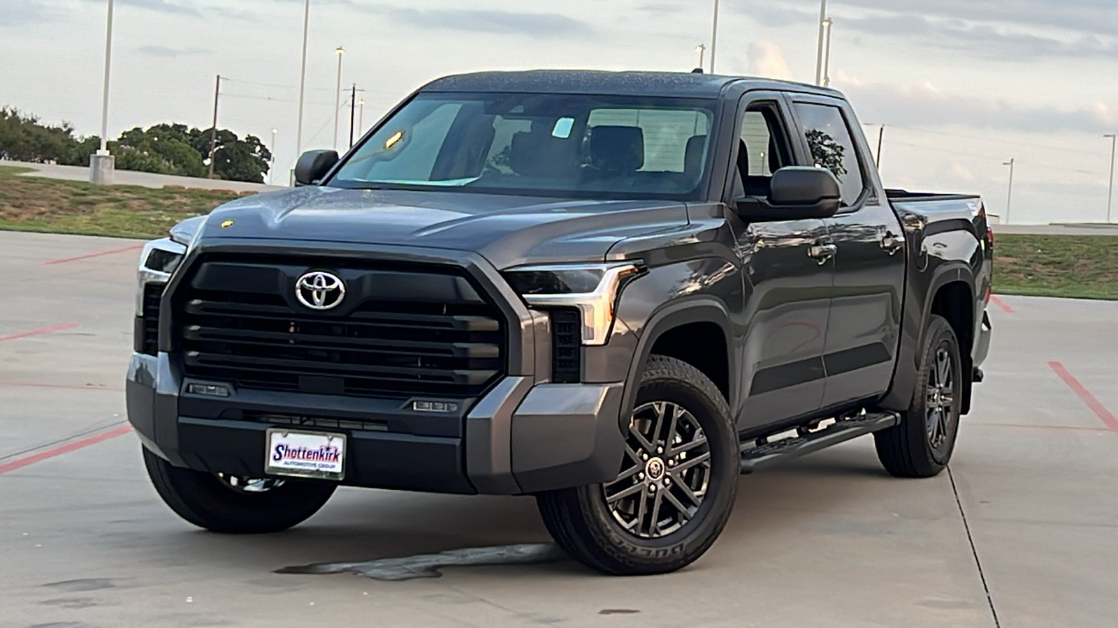 2024 Toyota Tundra SR5 2