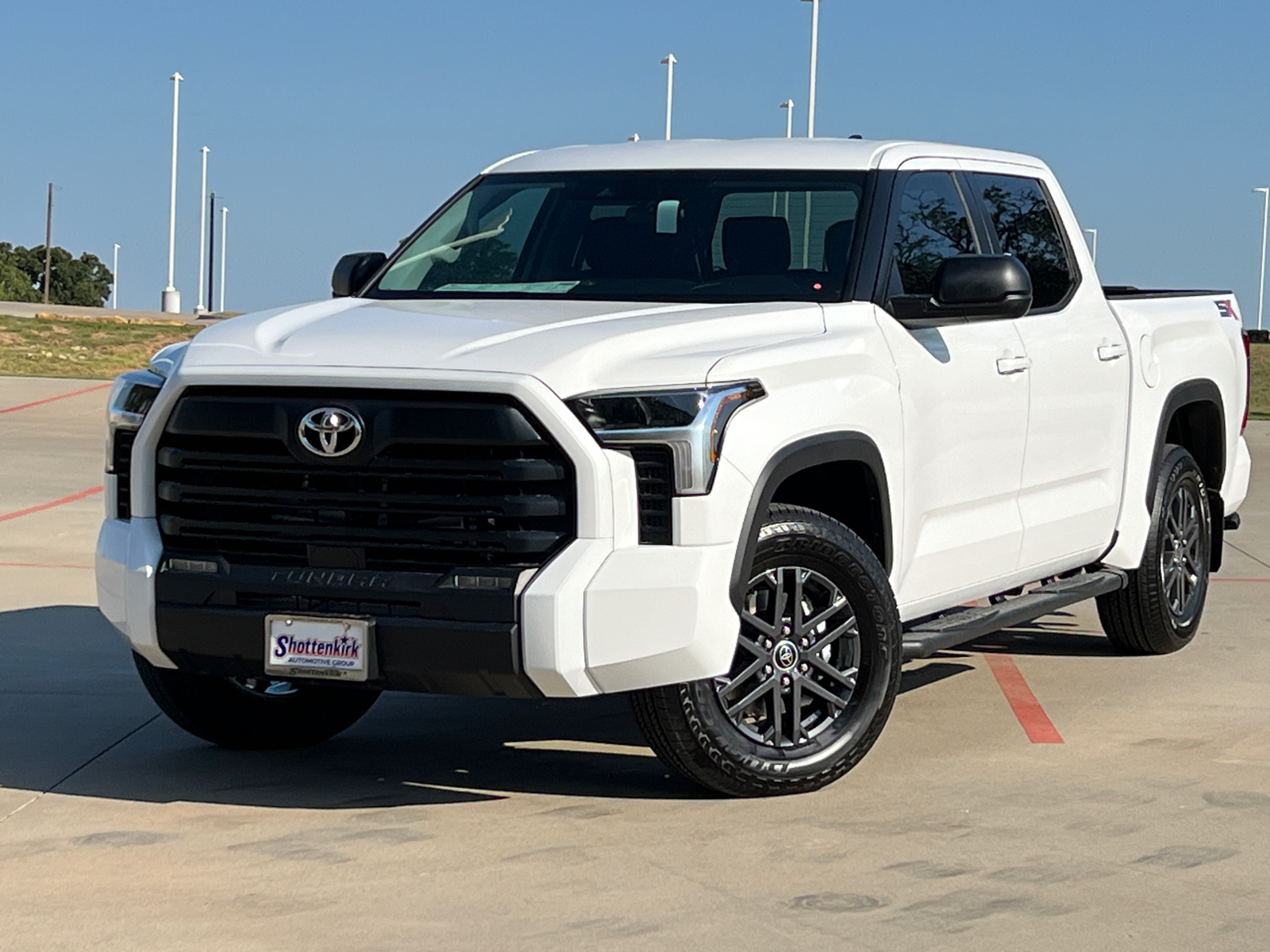 2024 Toyota Tundra SR5 2