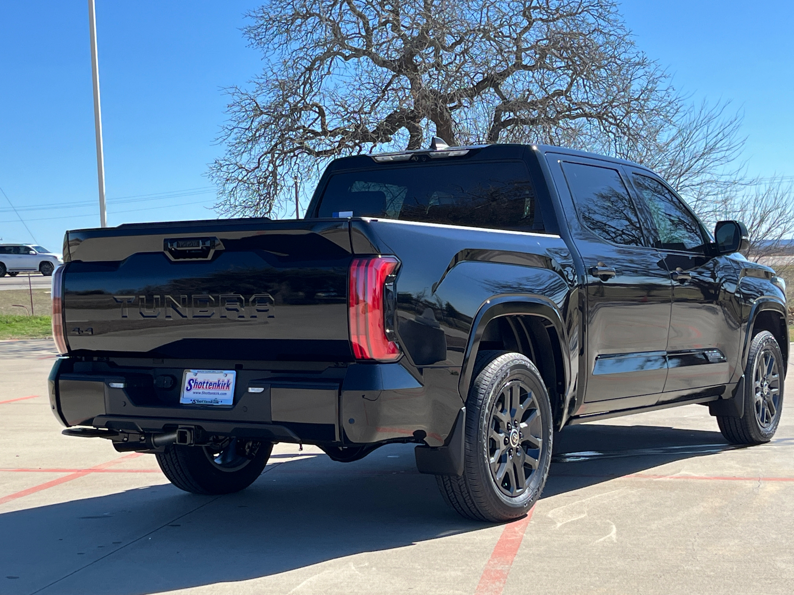 2024 Toyota Tundra Hybrid Platinum 5