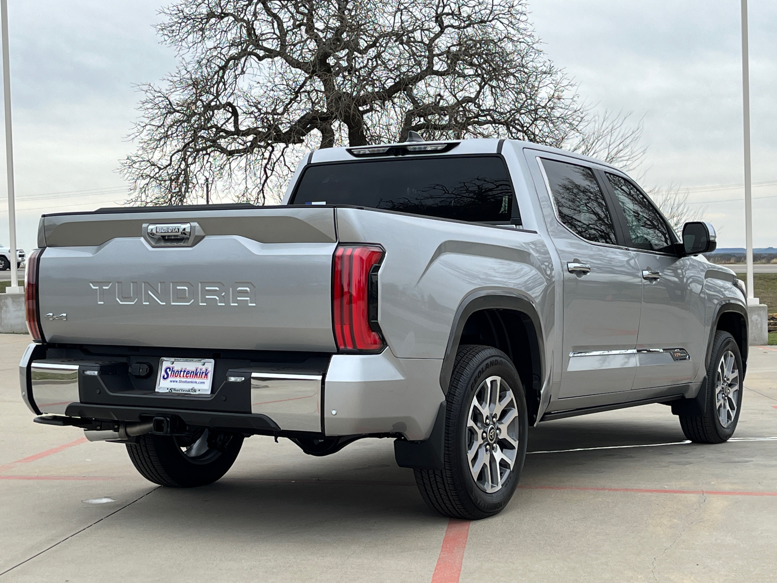 2024 Toyota Tundra Hybrid 1794 Edition 6