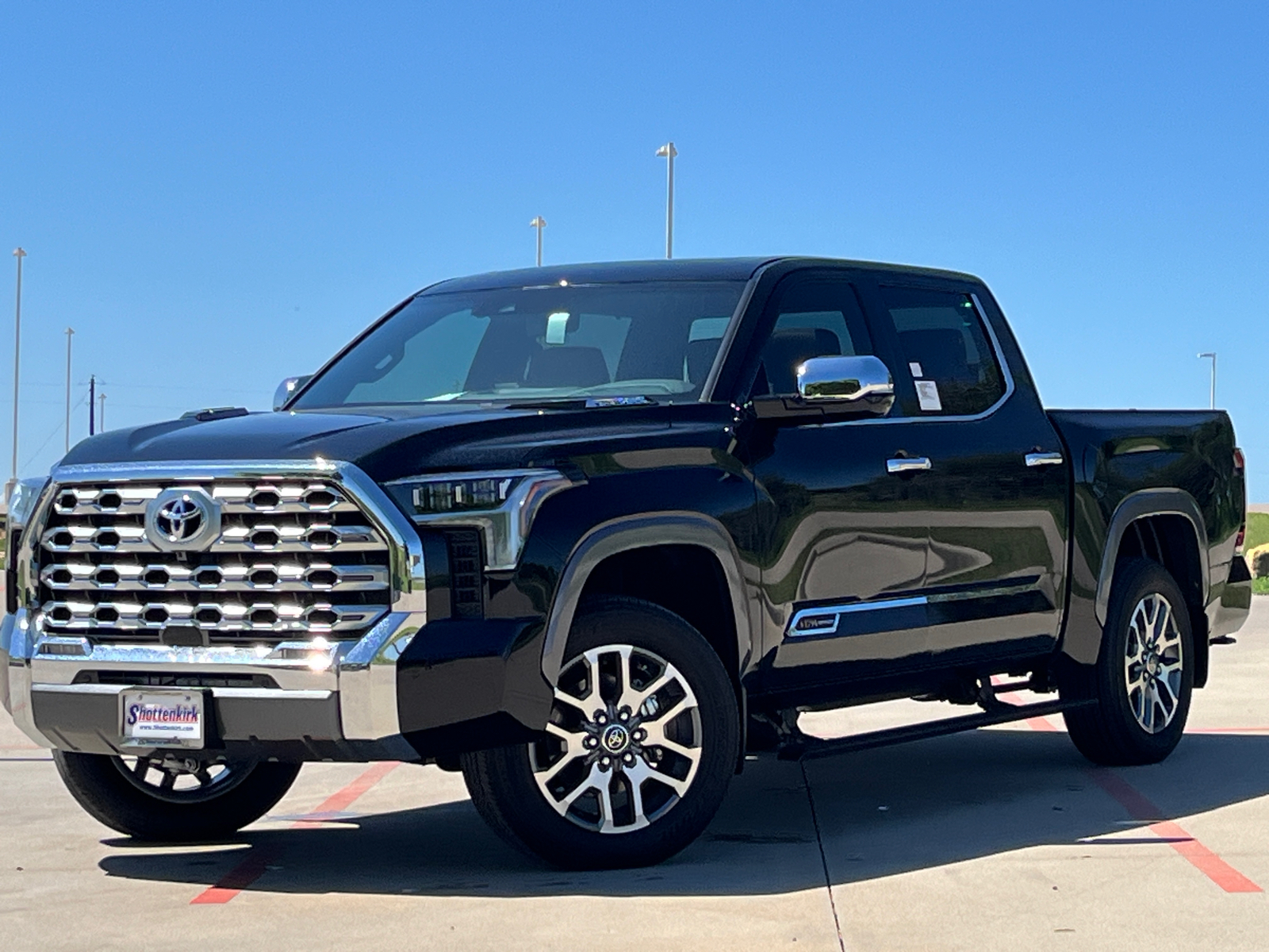 2024 Toyota Tundra Hybrid 1794 Edition 2