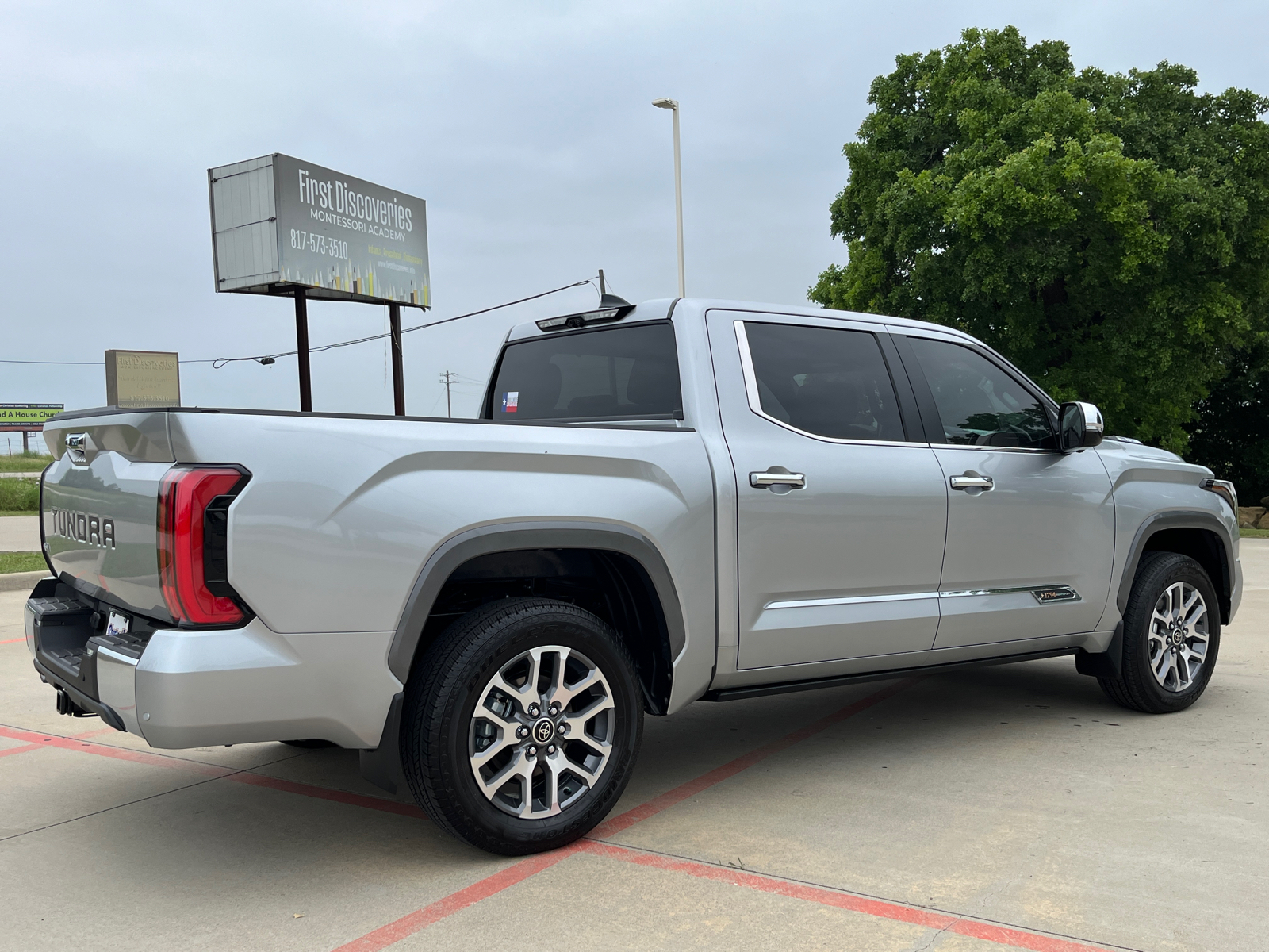 2024 Toyota Tundra Hybrid 1794 Edition 6