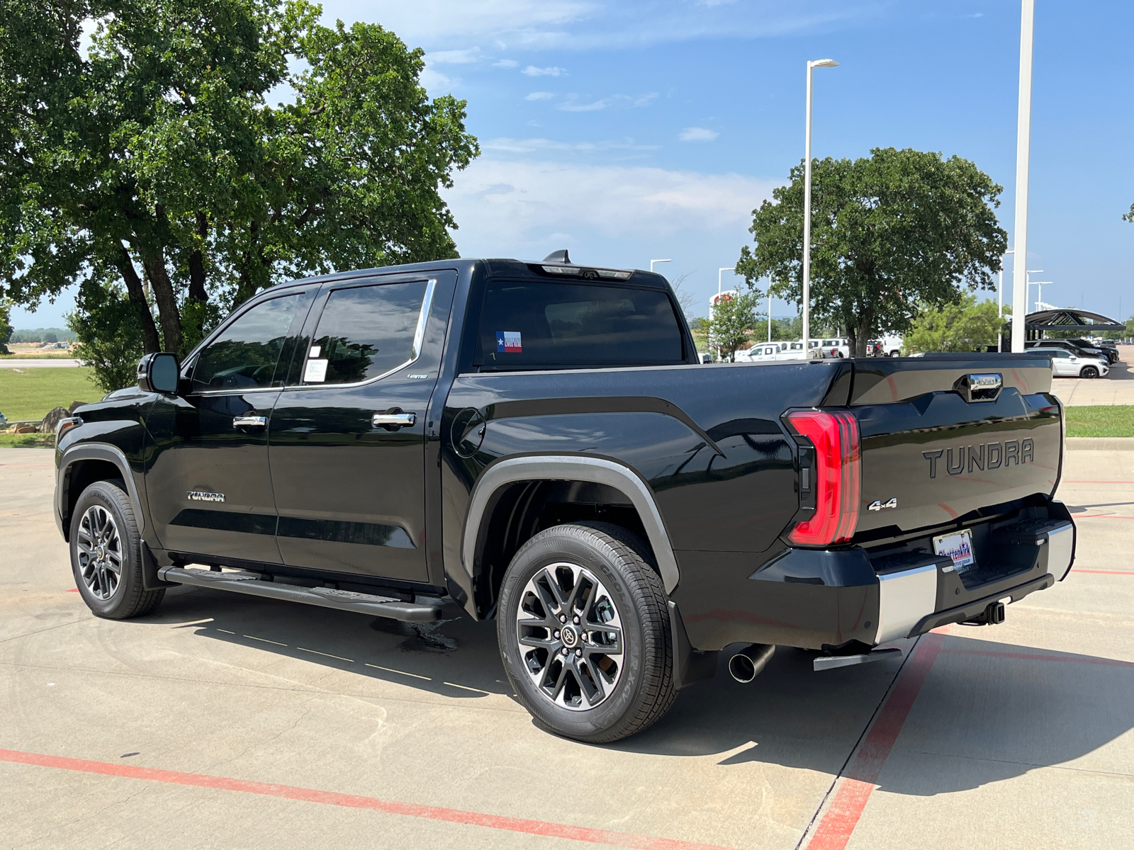 2024 Toyota Tundra Limited 8