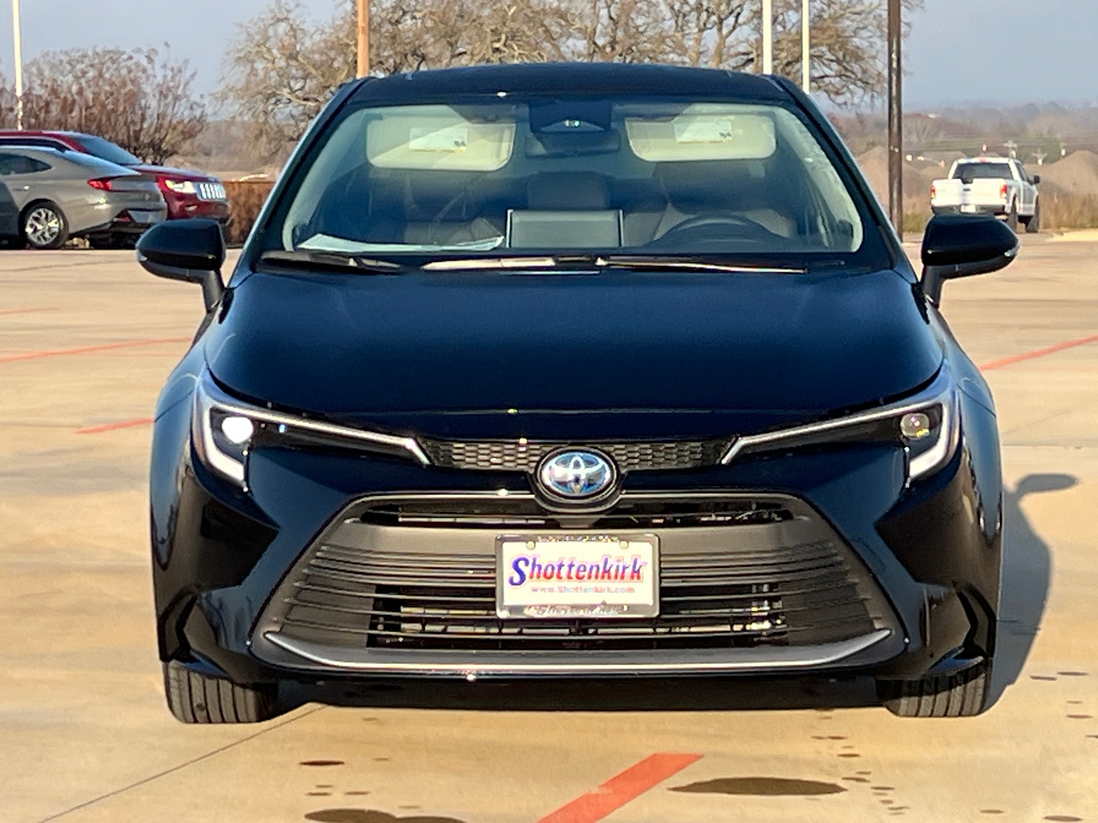 2025 Toyota Corolla Hybrid XLE 2