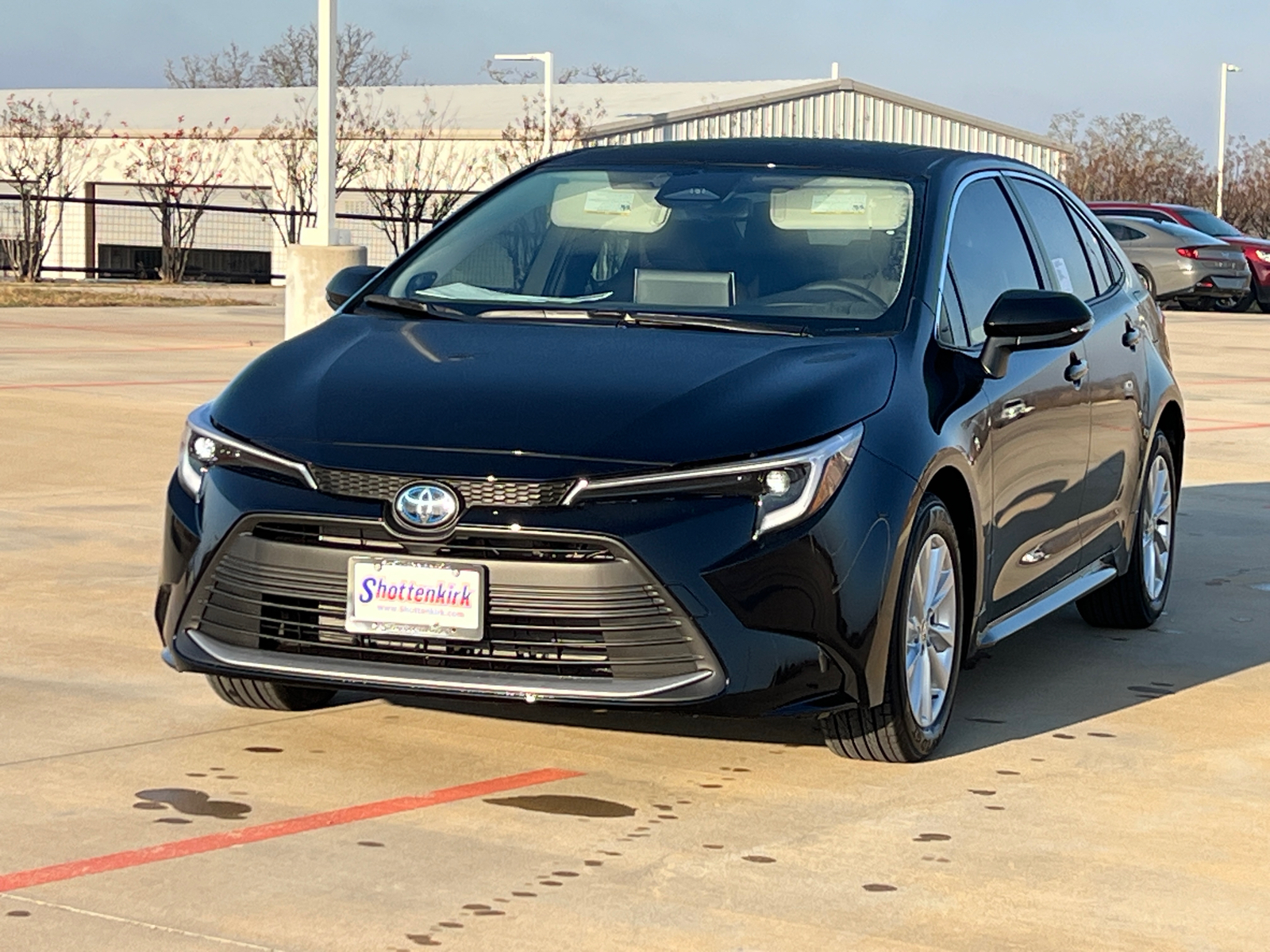 2025 Toyota Corolla Hybrid XLE 3