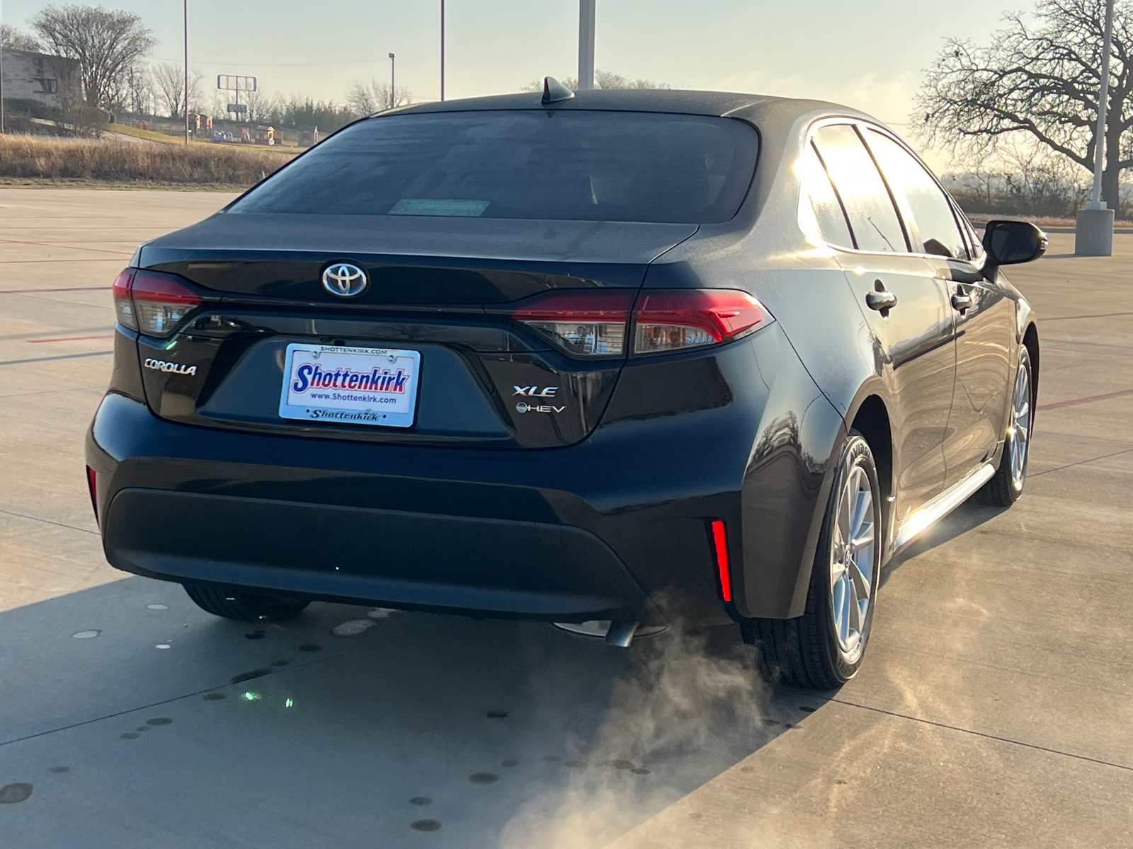 2025 Toyota Corolla Hybrid XLE 6