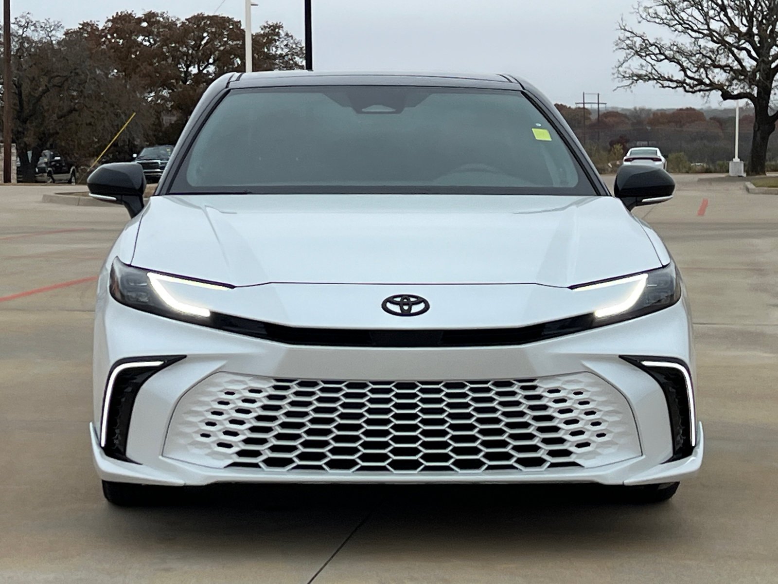 2025 Toyota Camry XSE 2