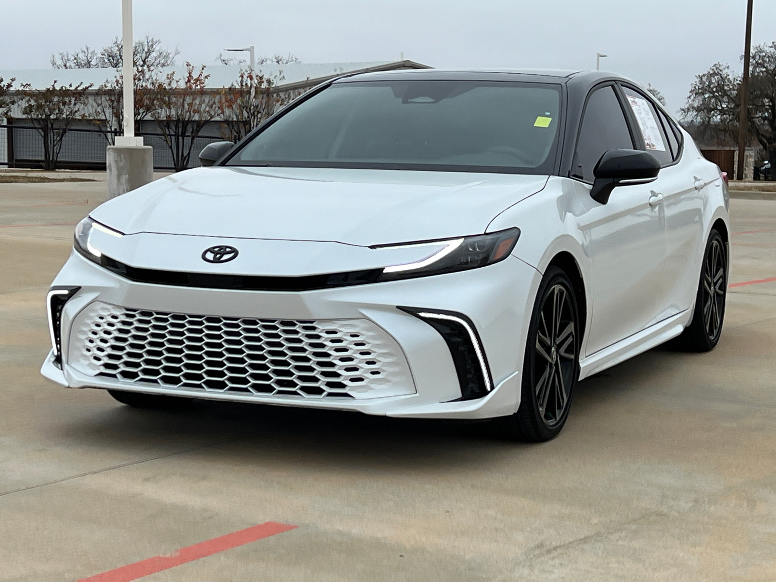 2025 Toyota Camry XSE 3