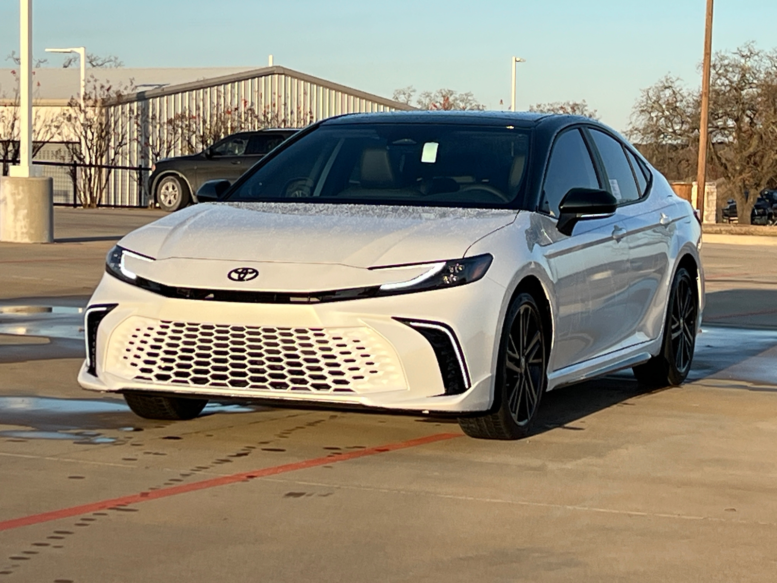 2025 Toyota Camry LE 3