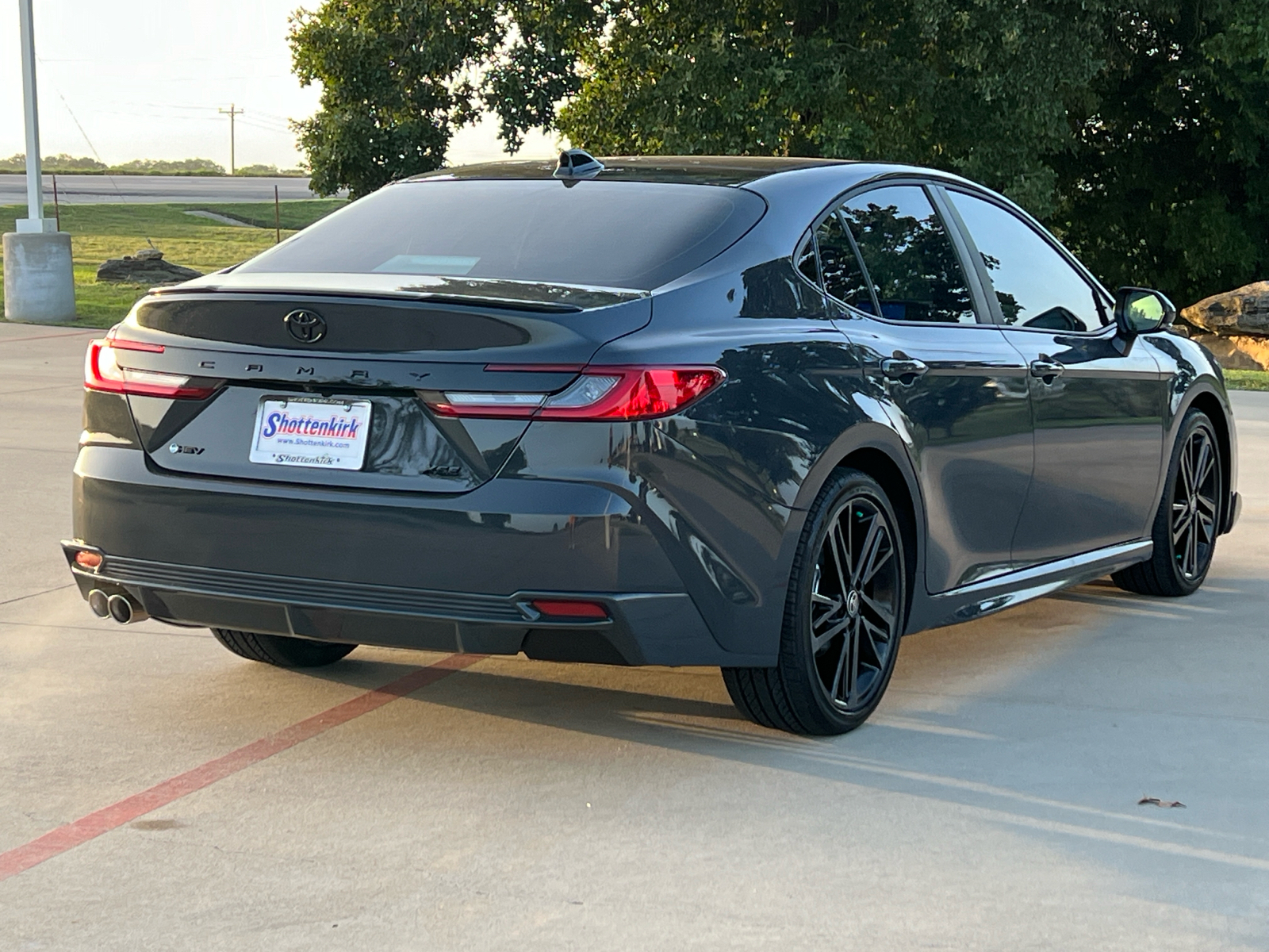 2025 Toyota Camry  4