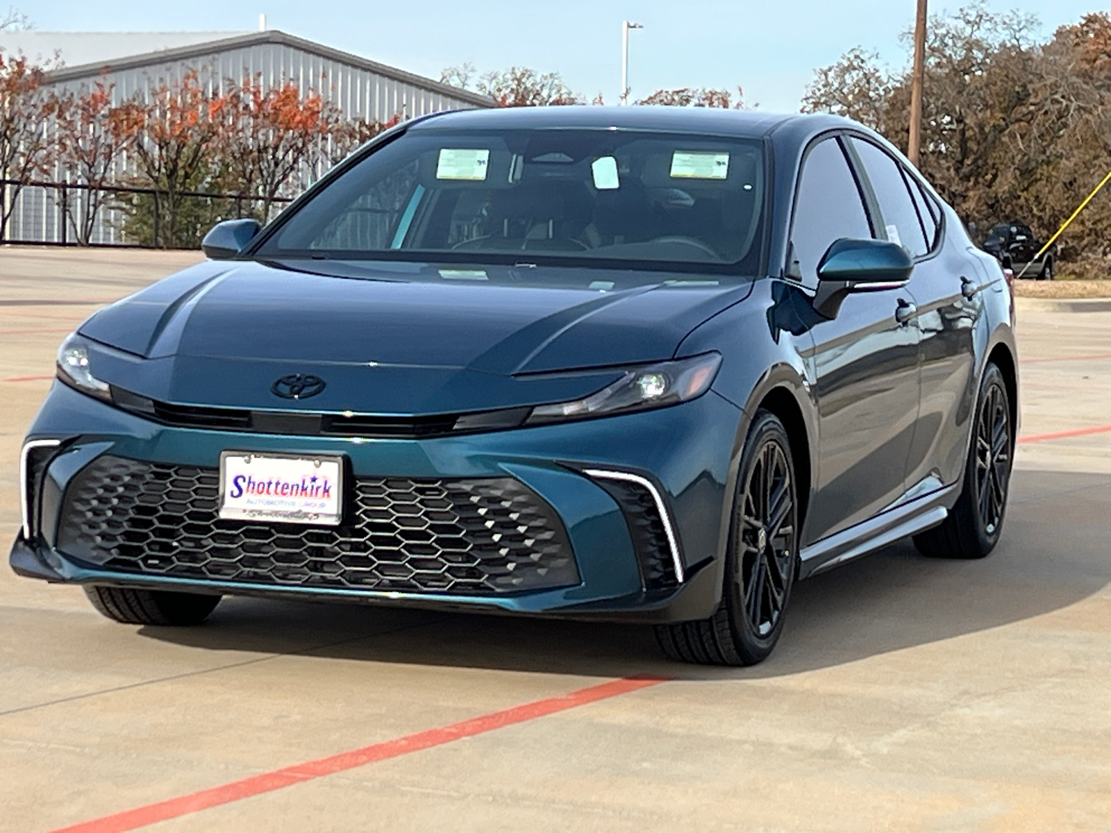 2025 Toyota Camry LE 3