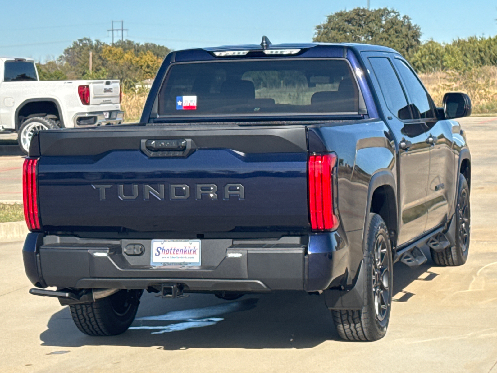 2025 Toyota Tundra SR5 8