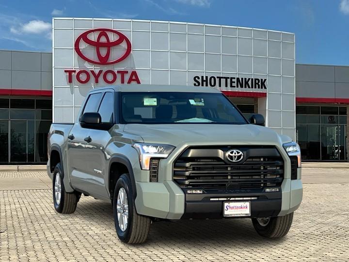 2025 Toyota Tundra SR5 1