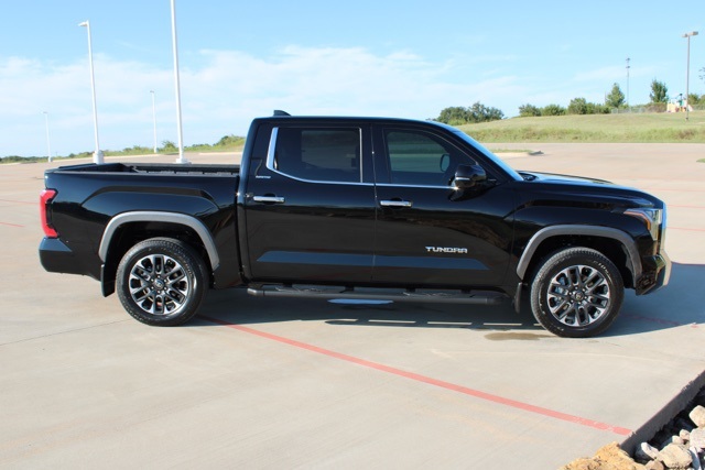 2025 Toyota Tundra Limited 3