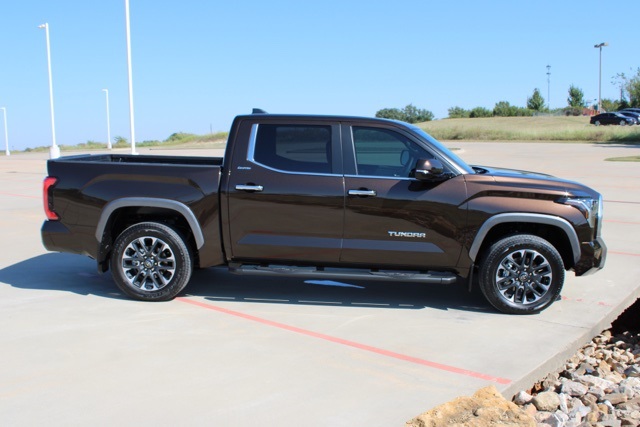 2025 Toyota Tundra Limited 3