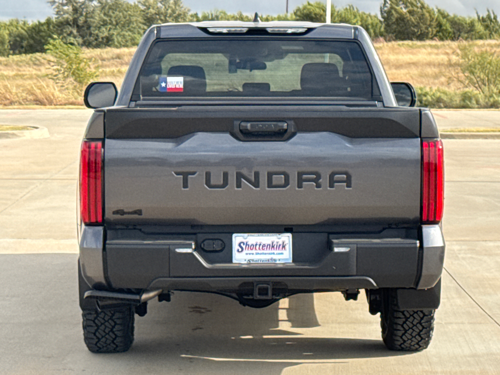 2025 Toyota Tundra SR5 8