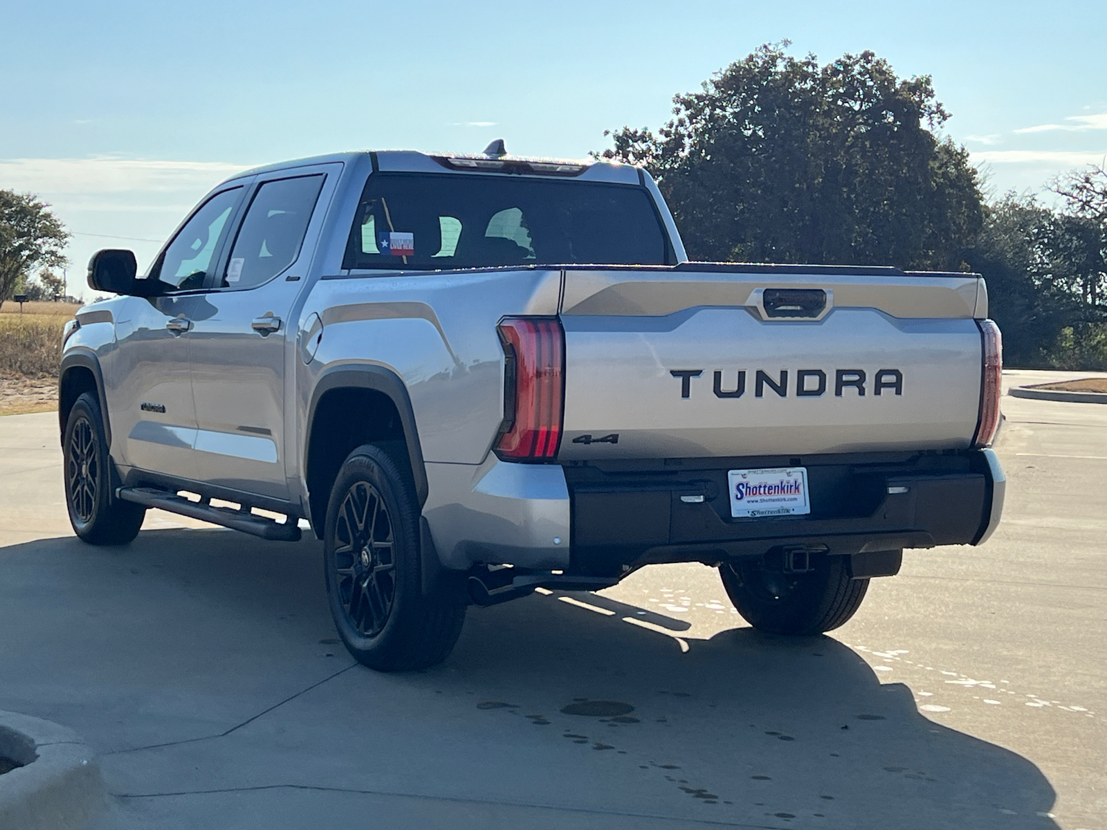 2025 Toyota Tundra Limited 4