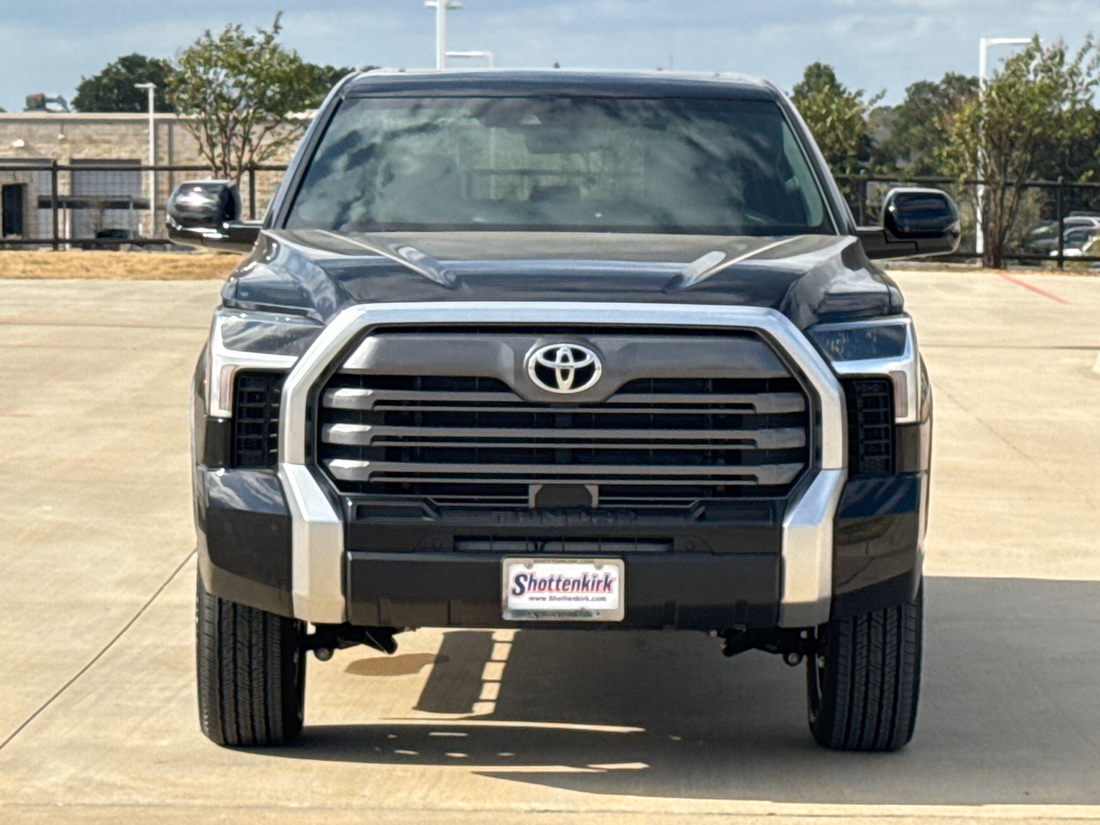 2025 Toyota Tundra Limited 2