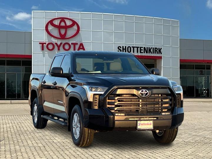 2025 Toyota Tundra SR5 1