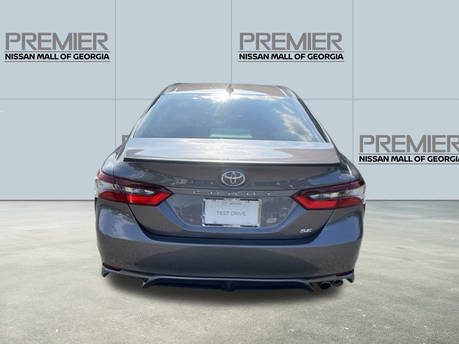 2021 Toyota Camry SE 6