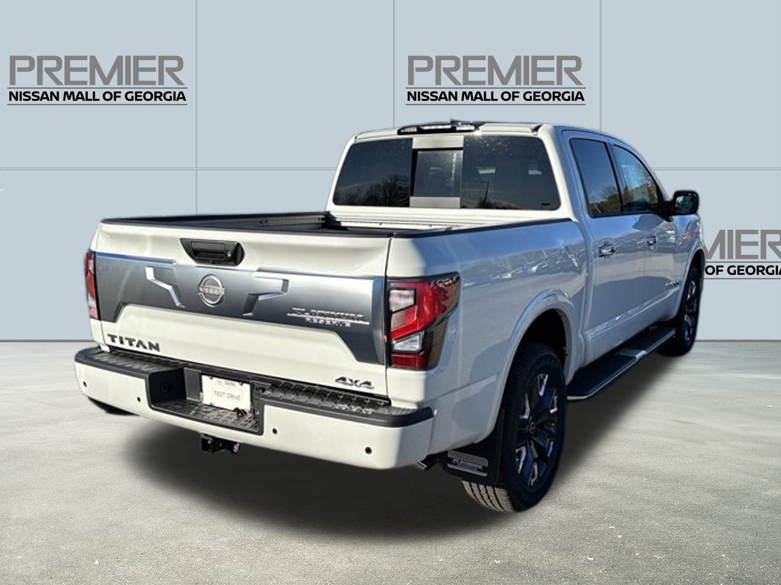 2024 Nissan Titan Platinum Reserve 6