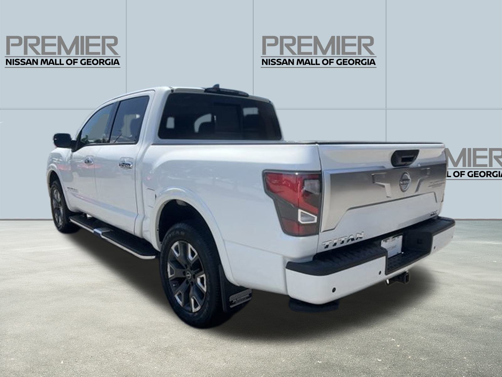 2024 Nissan Titan Platinum Reserve 8