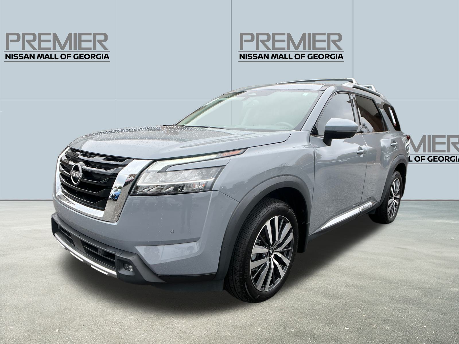 2022 Nissan Pathfinder Platinum 1