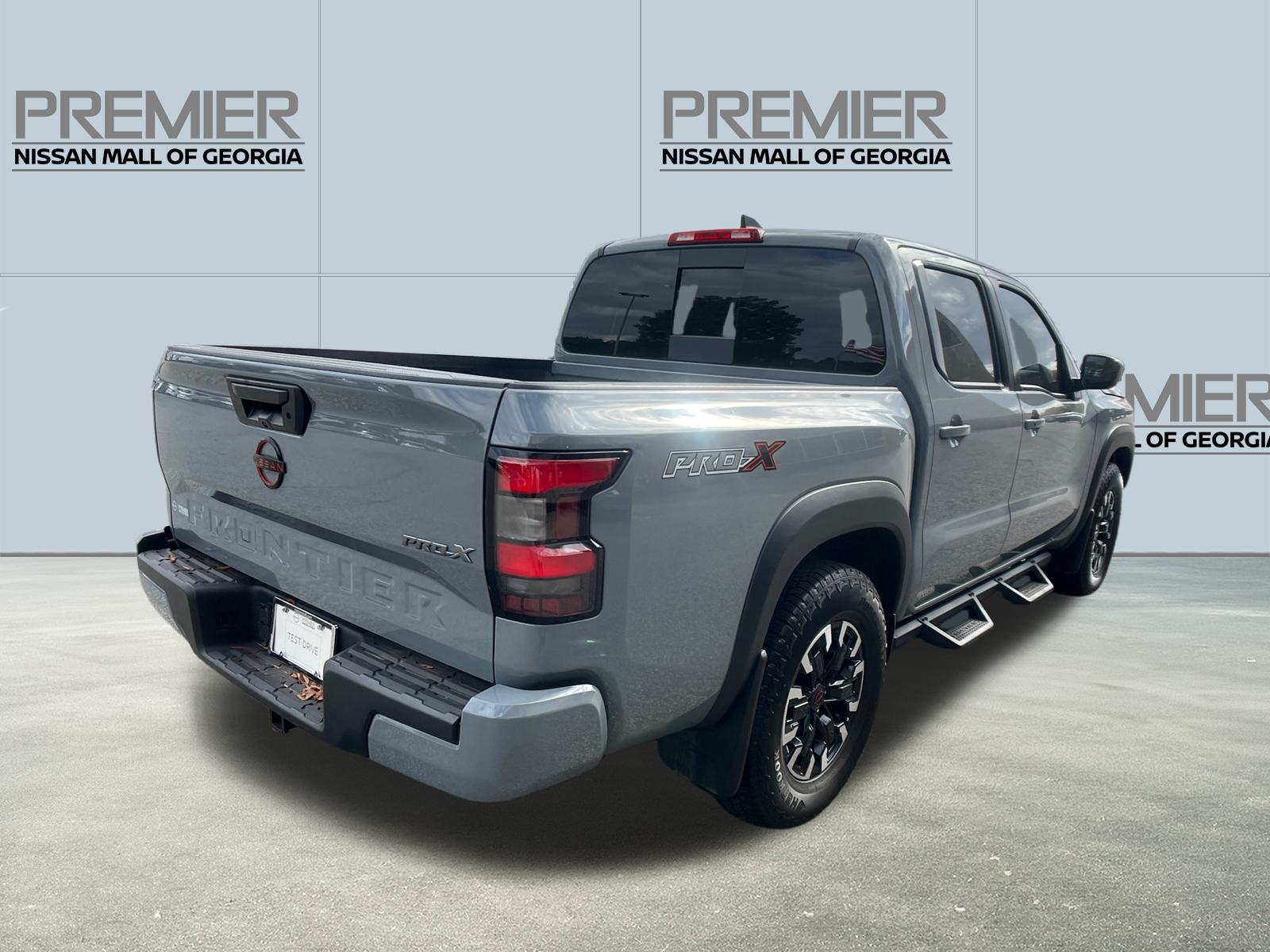 2023 Nissan Frontier PRO-X 5