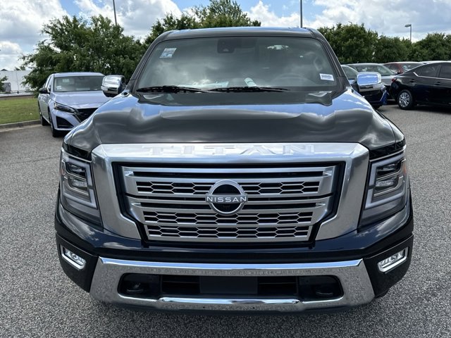 2024 Nissan Titan Platinum Reserve 9