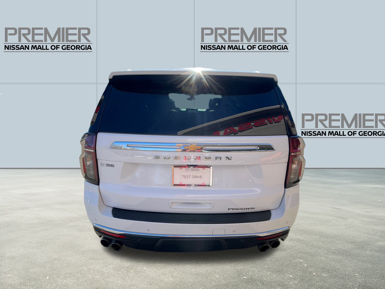 2022 Chevrolet Suburban Premier 6