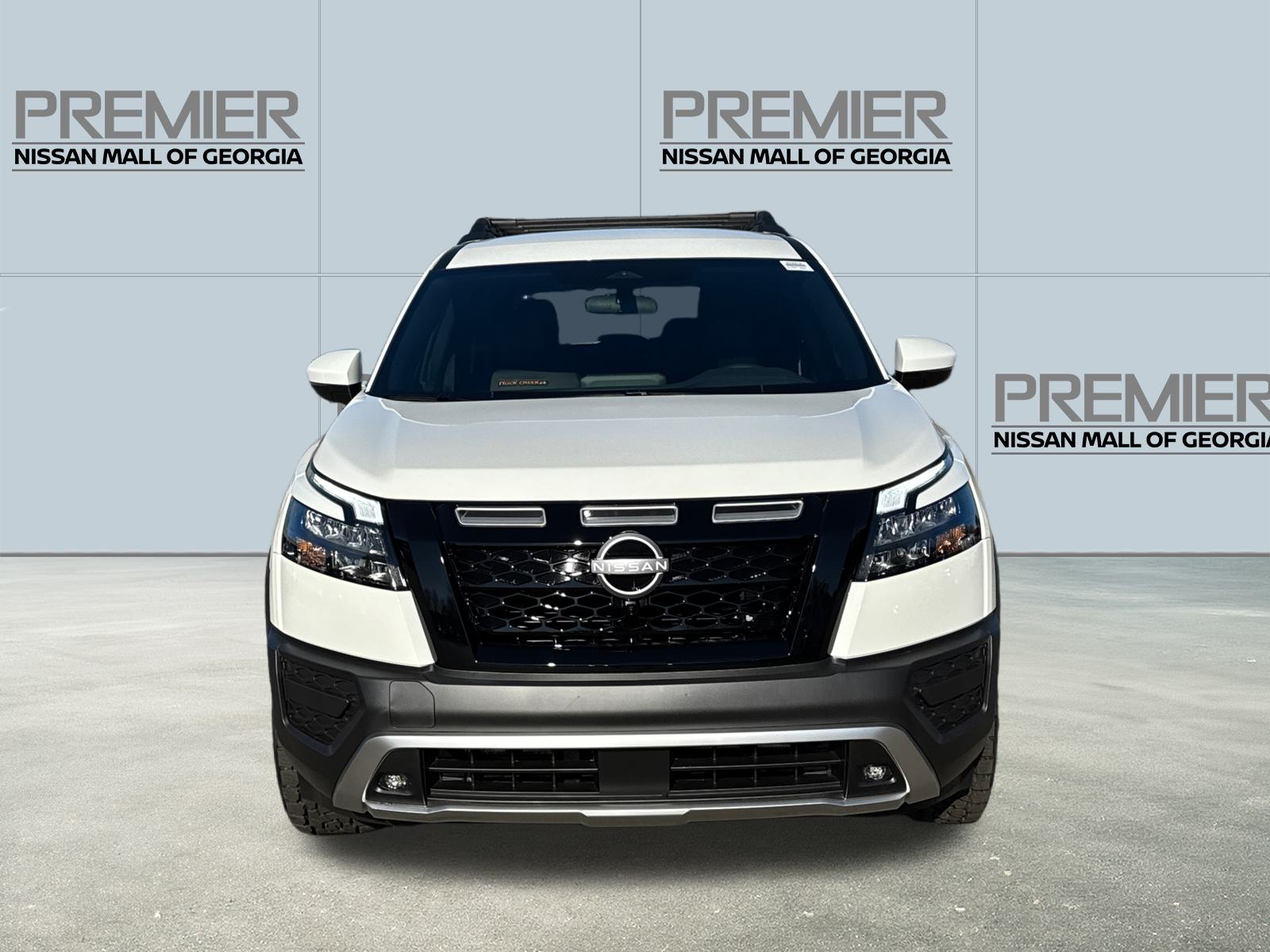 2025 Nissan Pathfinder Rock Creek 2