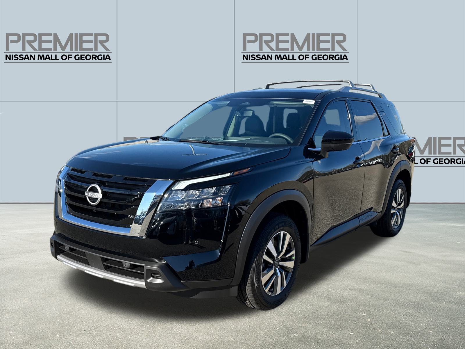 2025 Nissan Pathfinder SL 1