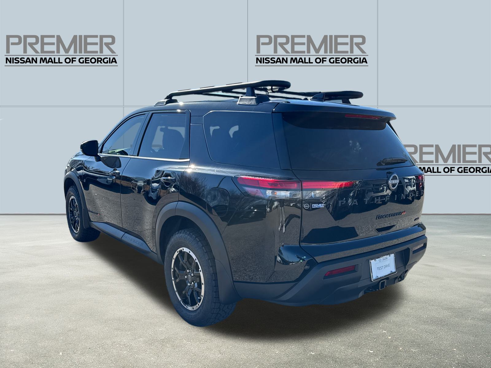 2025 Nissan Pathfinder Rock Creek 7